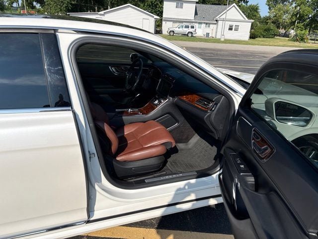 2017 Lincoln Continental Reserve