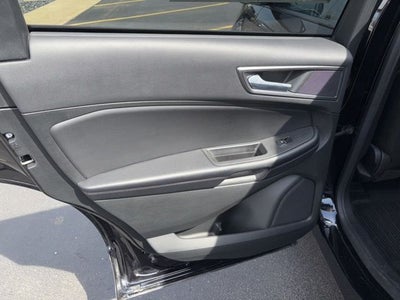 2023 Ford Edge SE