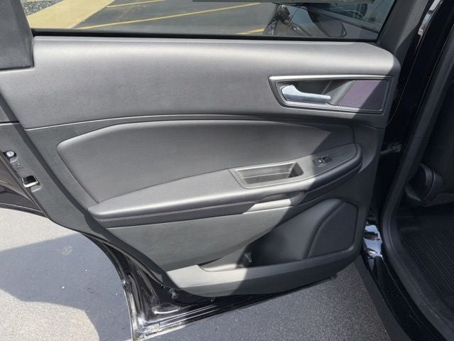 2023 Ford Edge SE