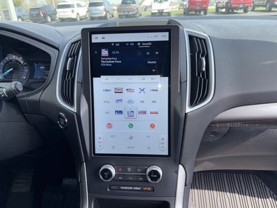 2023 Ford Edge SE