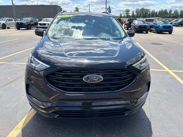 2023 Ford Edge SE