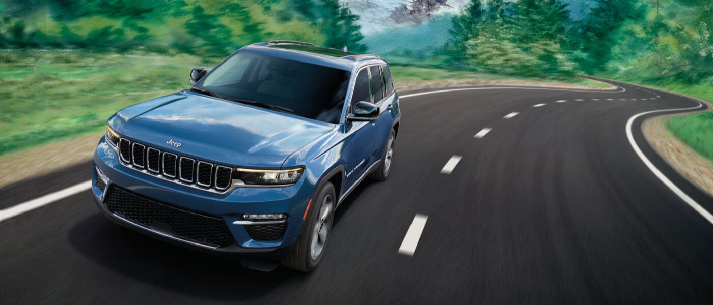 2025 Jeep Grand Cherokee Exterior Highway